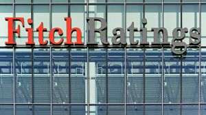 AmCham: Fitch menţine ratingul, dar România nu a trecut testul reformelor şi al stabilităţii politice
